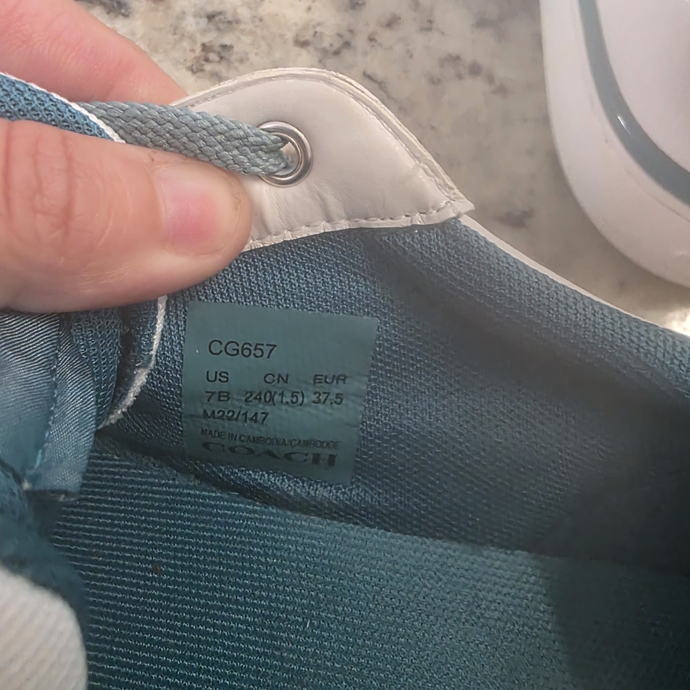 Coach CLIP LEATHER LOW TOPS-White Sneakers - Picture 5 of 5